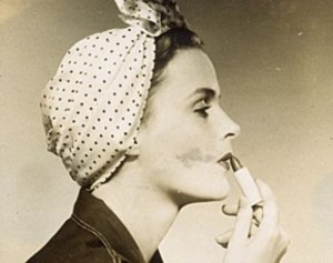 1940s-worker lipstick