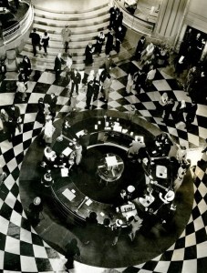 'Grand Hotel' lobby set design