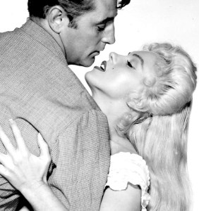 Robert Mitchum ( Romance )