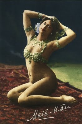 aa pinup Mata Hari