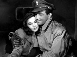 Leigh & Taylor snuggle